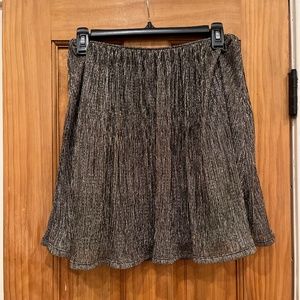 City Vibes Black and Gold Shimmer Skater Skirt Size 5 NWOT 0098